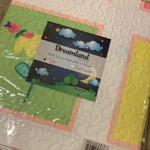 Dreamland twin NWT